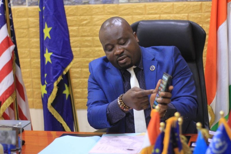 Droit de réponse : KOFFI’S HOLDING SA